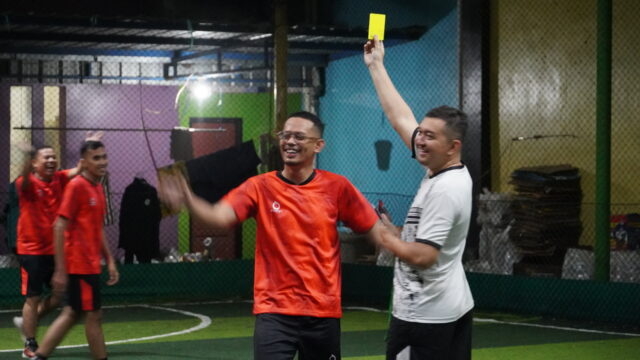 Terkena Kartu Kuning