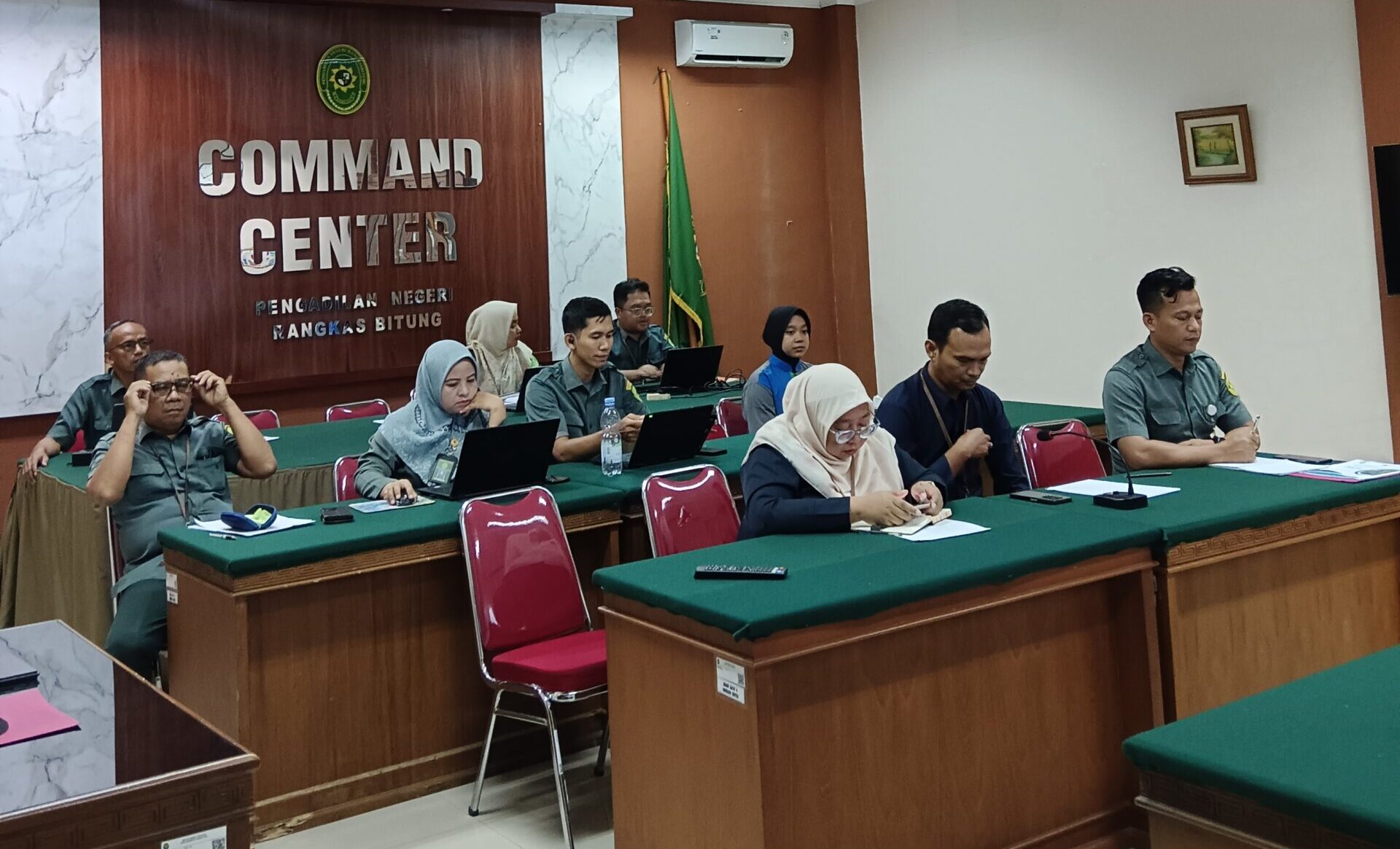 Rapat Kesekretariatan