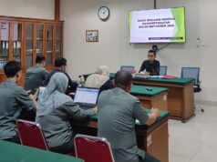 Sekretaris PN Rangkasbitung Pimpin Evaluasi Kinerja Kesekretariatan Rapat Evaluasi Kesekretariatan Bulan Septermber 2026